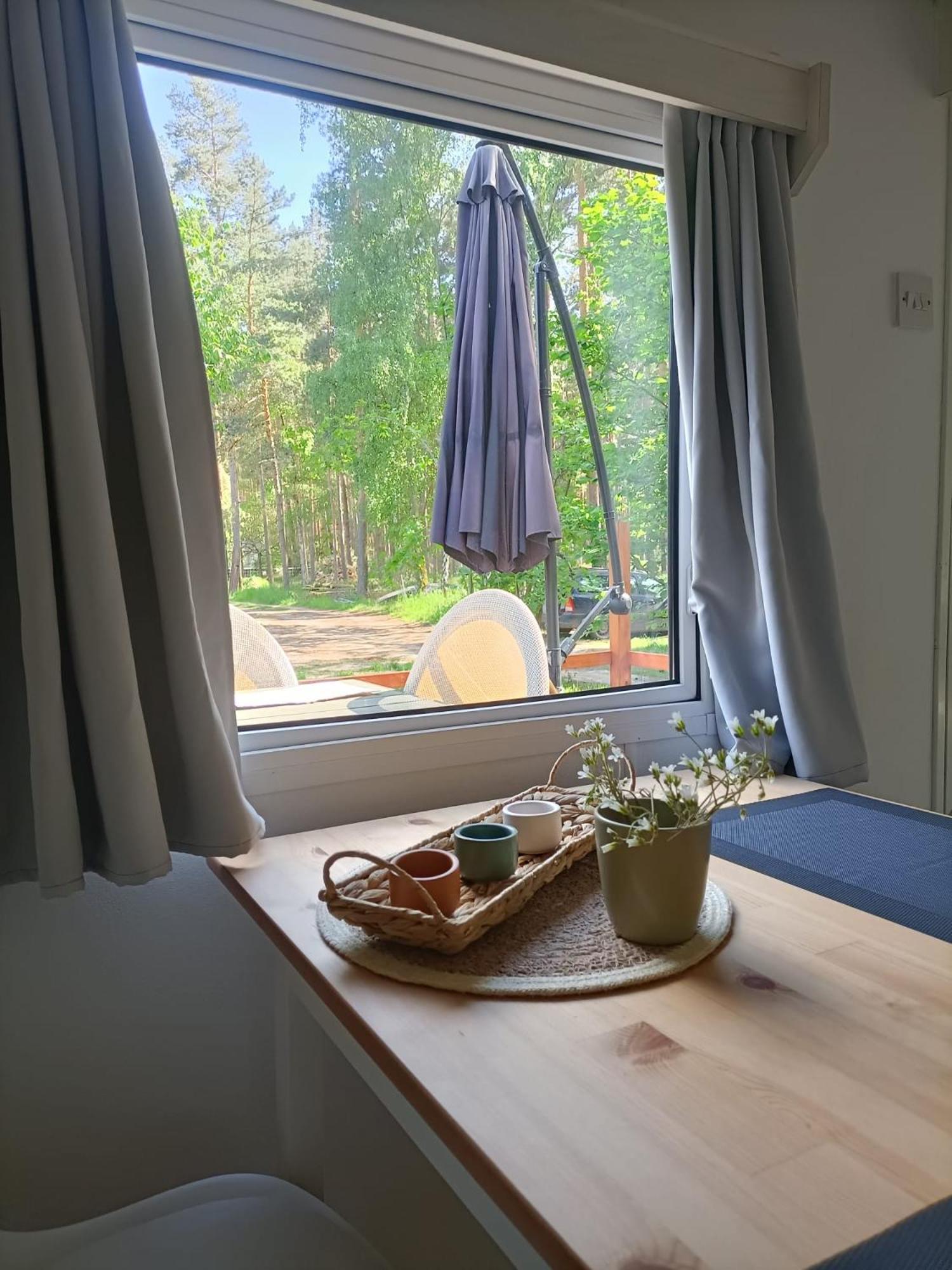 Hotel Tinyhaus Idyllisch Am Waldesrand Cottbus Exterior foto